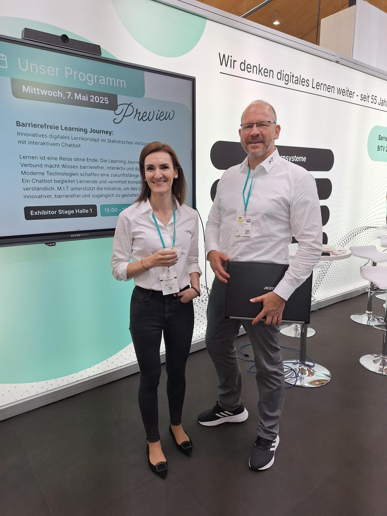 Unsere Kollegen auf der LEARNTEC 2025 - Irmgard Hoislbauer und Oliver Plick